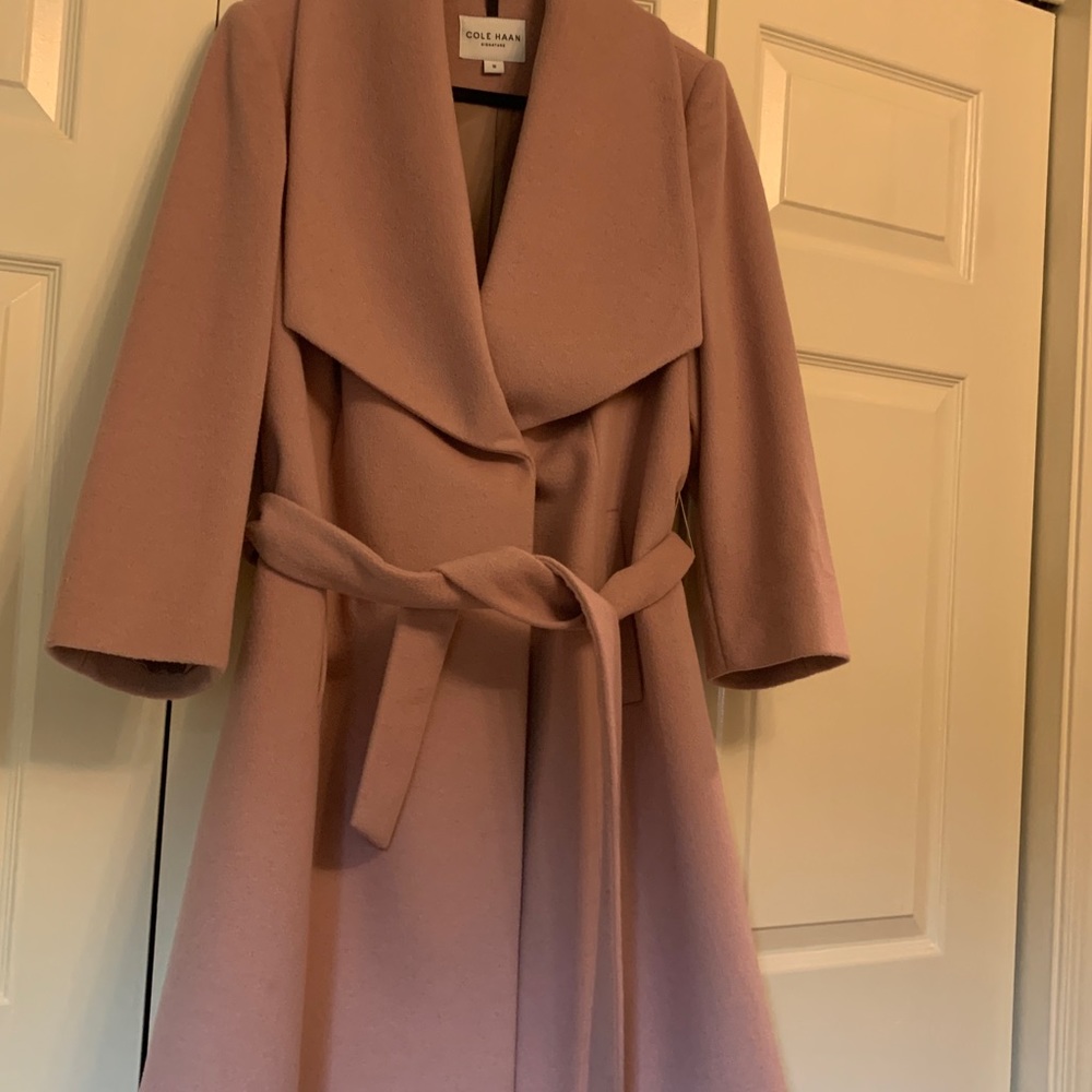 Cole Haan Women’s winter dress coat, size 1X, worn once, pink
